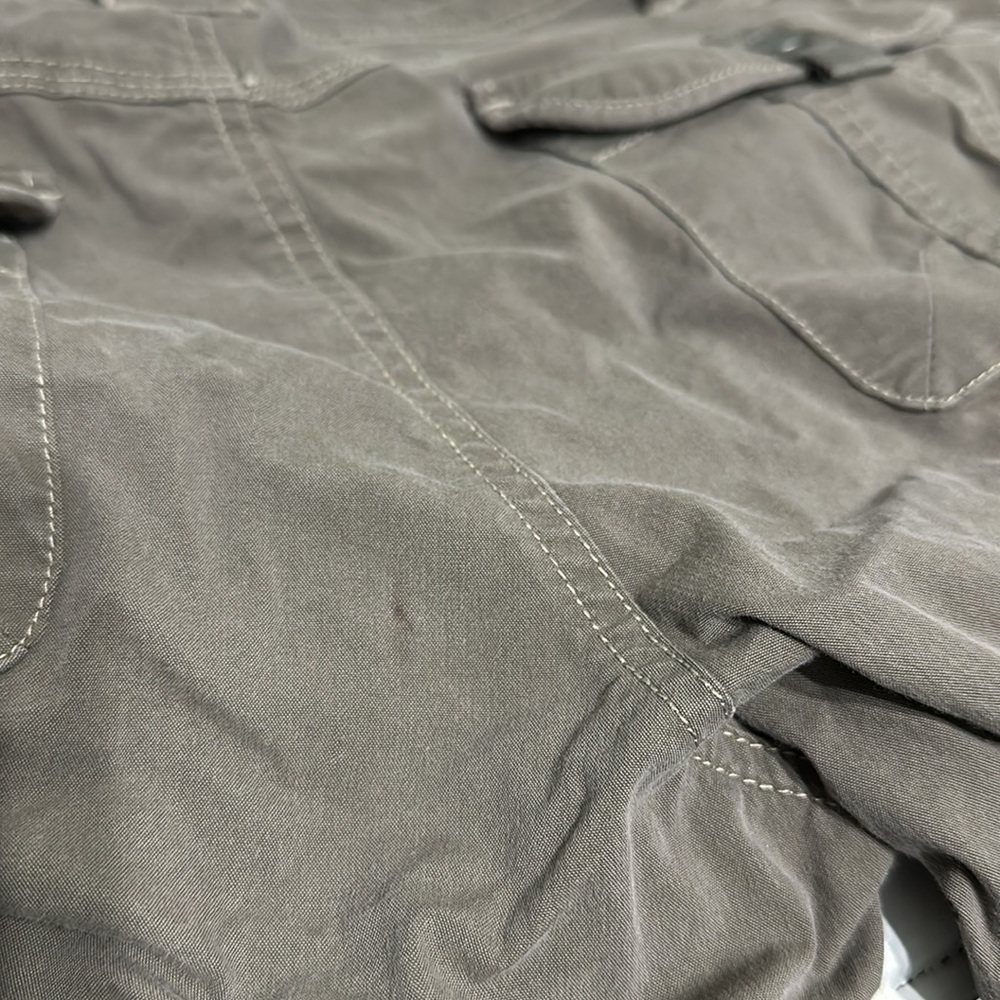 Kuhl shorts - Picture 9 of 9